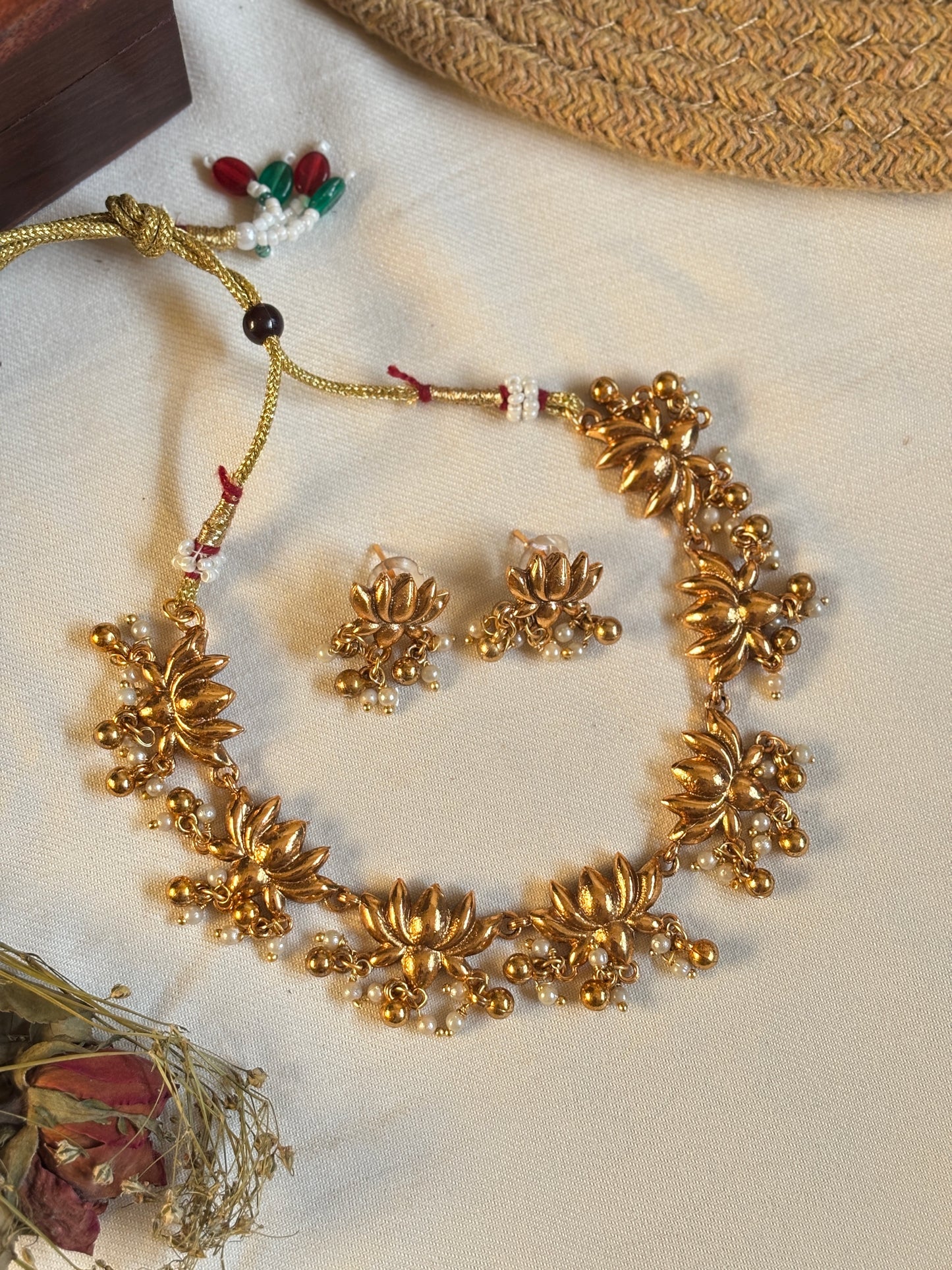 Golden Lotus Beaded Necklace & Earing set
