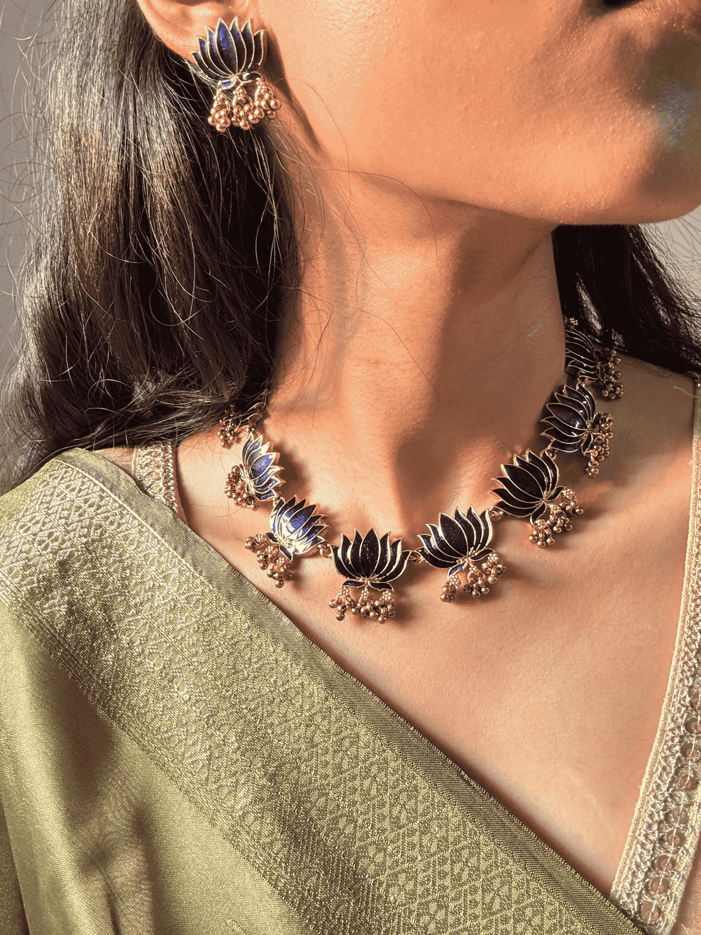 Trending  Lotus  Necklace and Earing Set