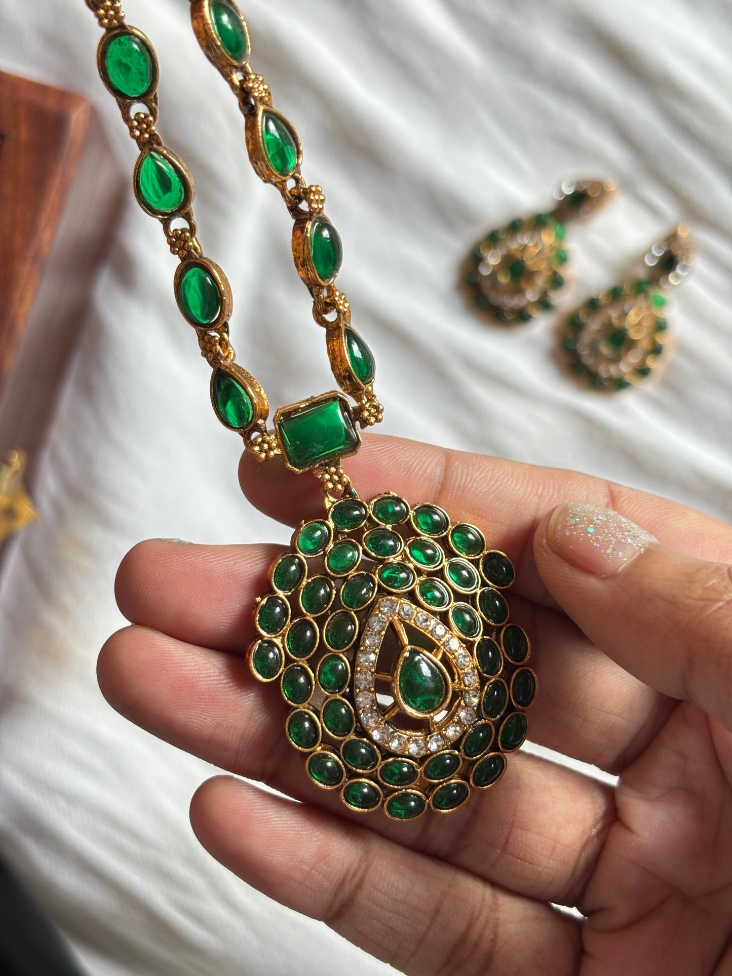 Jyothika-Inspired Polki Green Stone Haaram Set – Regal Bridal Necklace & Earrings
