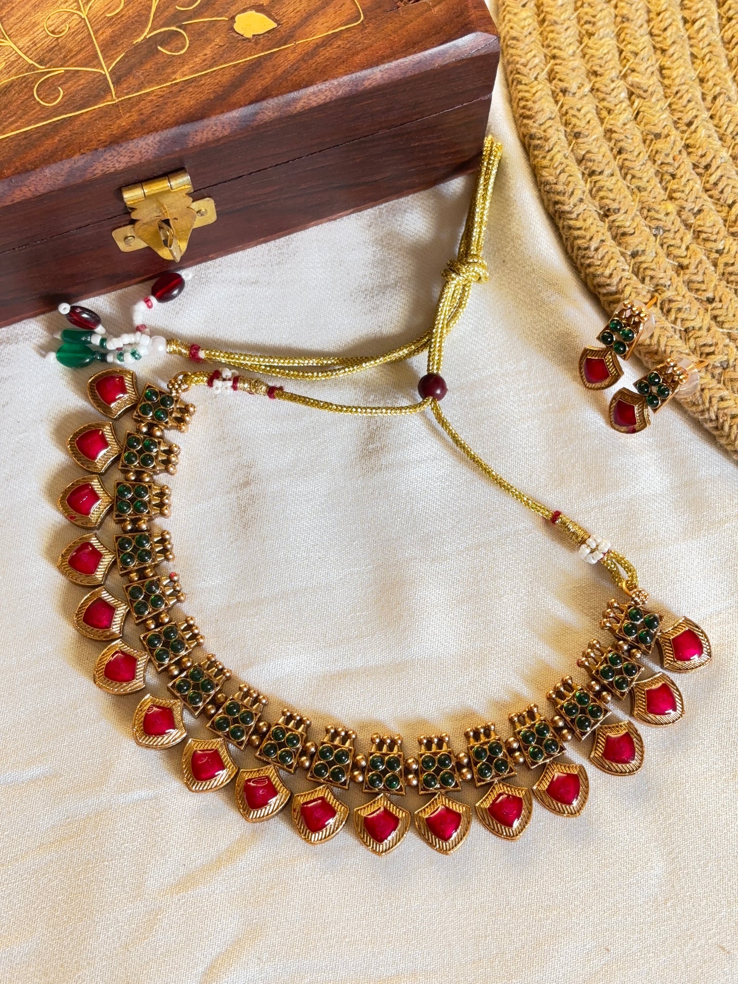 Royal Red & Emerald Temple Choker Necklace and Earing set