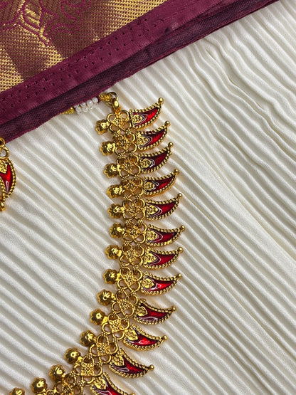 Palakka Necklace with Stud Earrings