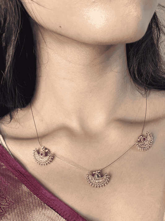 Moon Invisible necklace