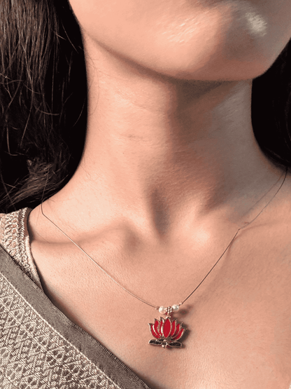 Viral Lotus Necklace with earing set